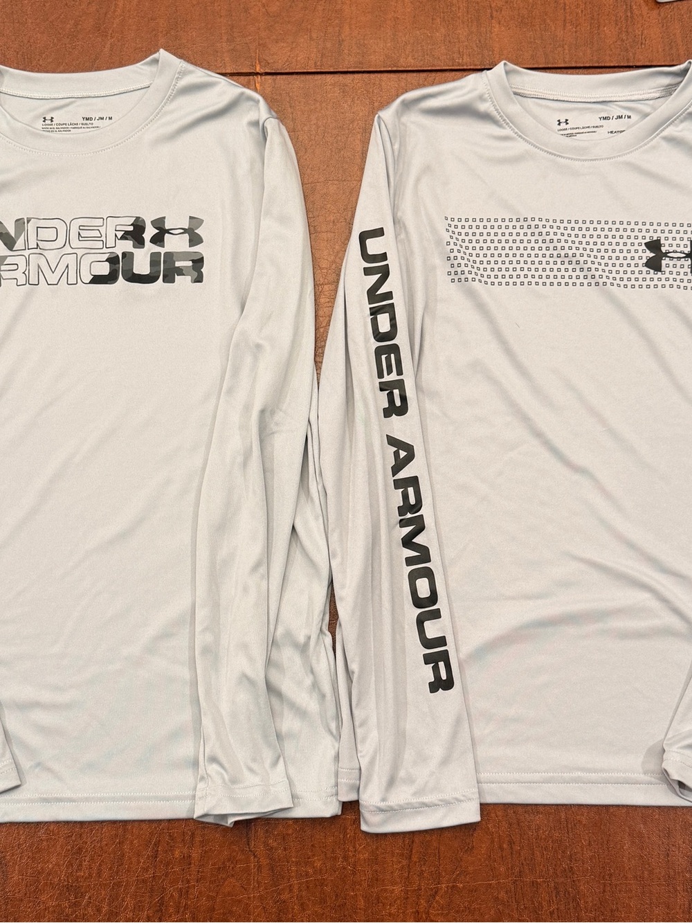 2 Under Armour Boys Long Sleeve Performance Shirt - size youth medium